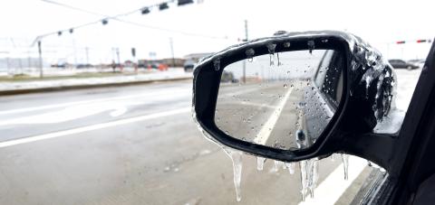 Icy weather Texas